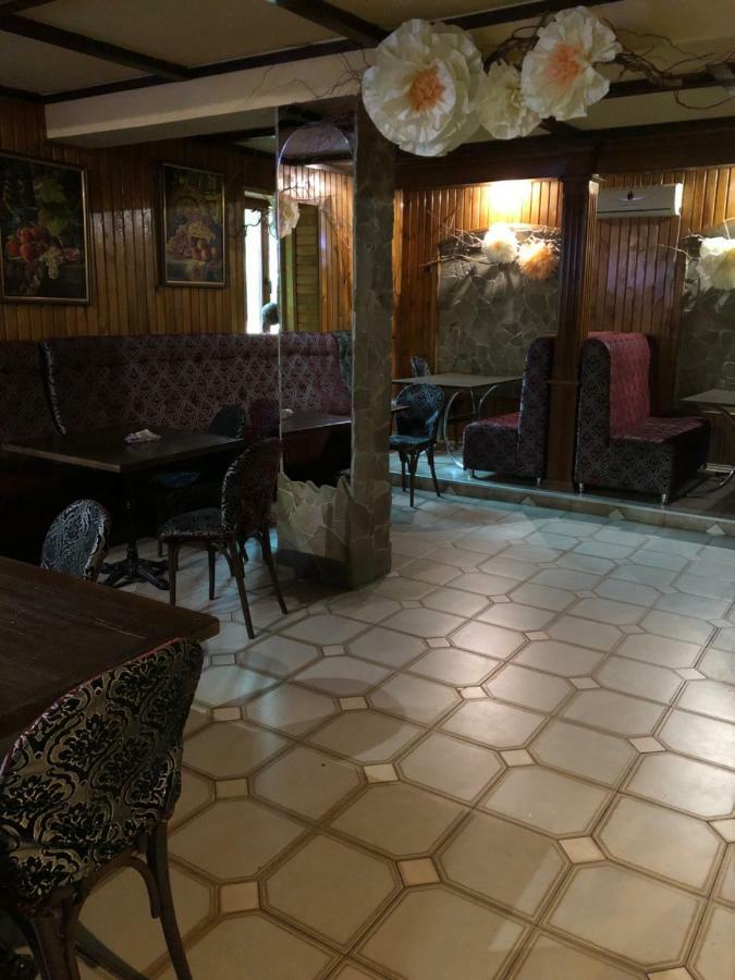 Кафе-Бар «У Дідуся» Vil'khy Exterior foto
